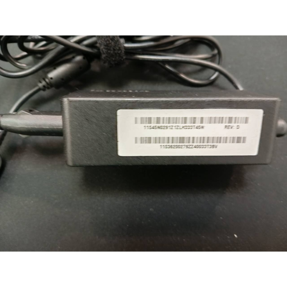 💻 【二手 I Lenovo 聯想】原廠 45W 筆電變壓器｜ADLX45NDC2A｜20V 2.25A｜方口帶針-細節圖5