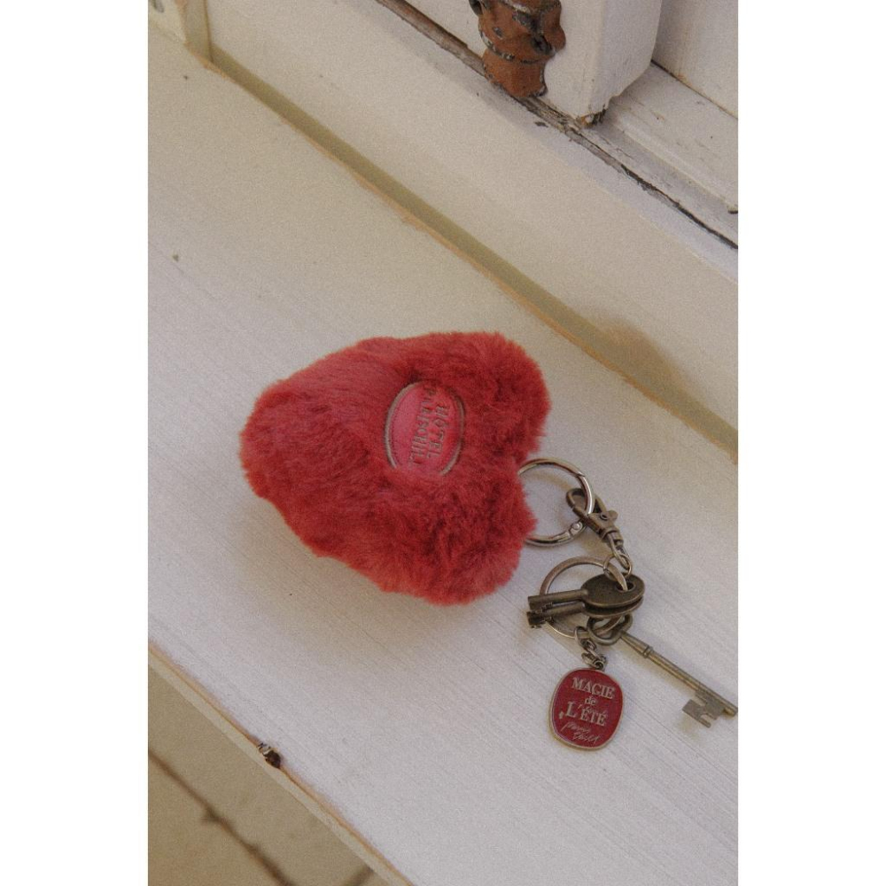 ʜᴀʀᴜᴅᴀɪʟʏ🌙 預購｜hotel827 FluffyHeartKeychain蓬鬆愛心形吊飾 復古毛絨鑰匙圈 裝飾-細節圖8