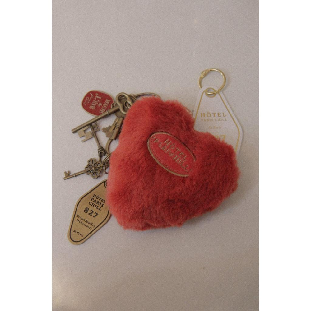 ʜᴀʀᴜᴅᴀɪʟʏ🌙 預購｜hotel827 FluffyHeartKeychain蓬鬆愛心形吊飾 復古毛絨鑰匙圈 裝飾-細節圖9