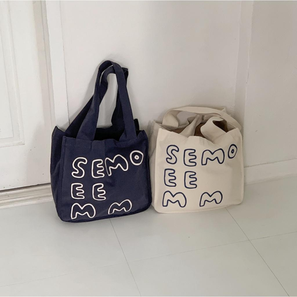 ʜᴀʀᴜᴅᴀɪʟʏ🌙  預購｜SECOND MORNING SEMO BAG 可愛胖胖LOGO大容量帆布包-細節圖2