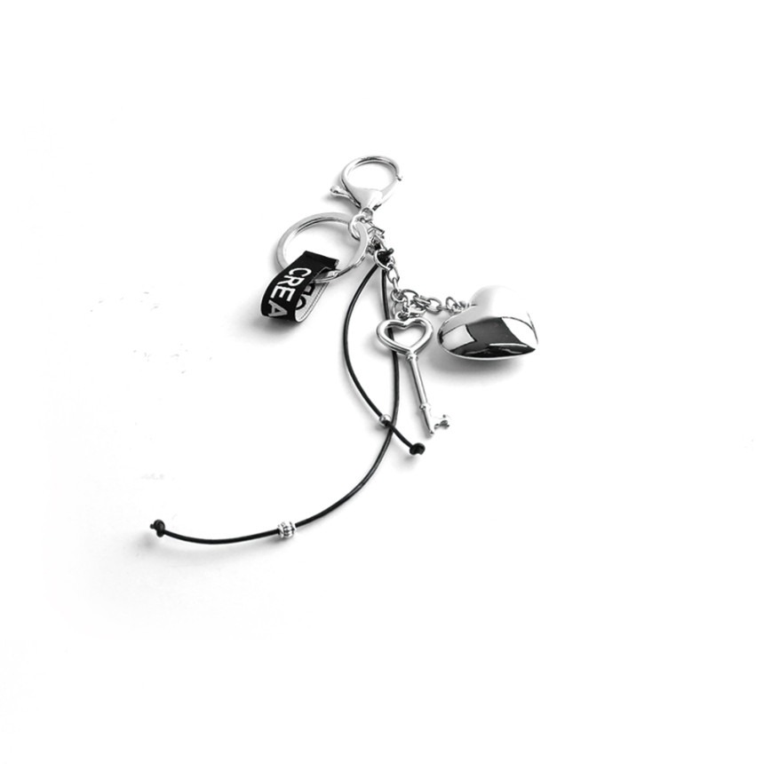 ʜᴀʀᴜᴅᴀɪʟʏ🌙 預購｜creador 銀色心形鑰匙吊墜鑰匙圈 愛心吊飾登山扣 包包裝飾 韓系流行掛飾-細節圖3