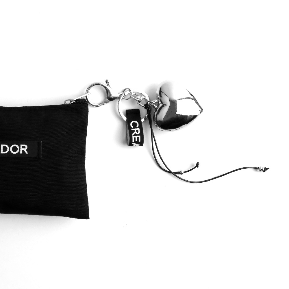 ʜᴀʀᴜᴅᴀɪʟʏ🌙 預購｜creador 銀色心形鑰匙吊墜鑰匙圈 愛心吊飾登山扣 包包裝飾 韓系流行掛飾-細節圖7