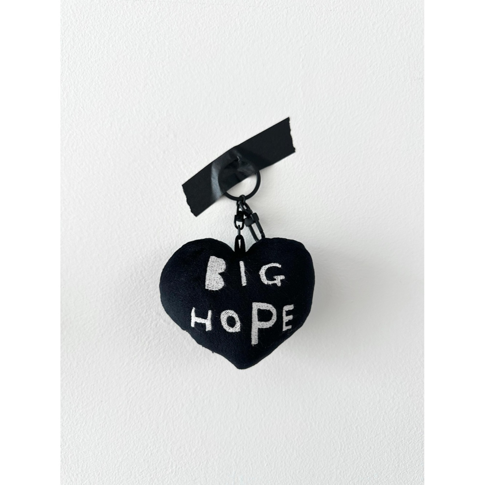 ʜᴀʀᴜᴅᴀɪʟʏ🌙 預購｜insideobject Inapsquare 黑色狗狗/愛心娃娃鑰匙圈 吊飾 掛飾 裝飾-細節圖3