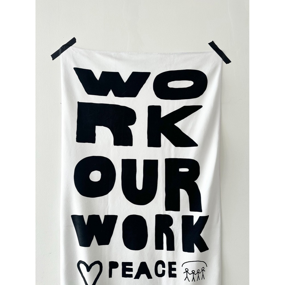 ʜᴀʀᴜᴅᴀɪʟʏ🌙 預購｜insideobject Inapsquare黑白街頭塗鴉風沙灘巾 海灘毛巾 游泳浴巾-細節圖7