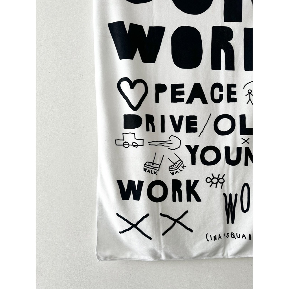 ʜᴀʀᴜᴅᴀɪʟʏ🌙 預購｜insideobject Inapsquare黑白街頭塗鴉風沙灘巾 海灘毛巾 游泳浴巾-細節圖8