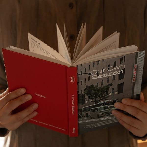 ʜᴀʀᴜᴅᴀɪʟʏ🌙 預購｜韓國文創 DAILYLIKE OurOwnSeason 2025年街景寫真日記本 手帳-細節圖4