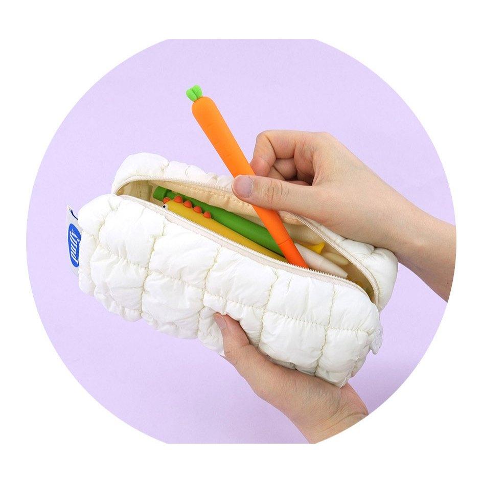 ʜᴀʀᴜᴅᴀɪʟʏ🌙 預購｜韓國文創  PINKFOOT 雲朵衍縫收納包 鉛筆袋 化妝包 萬用收納-細節圖9