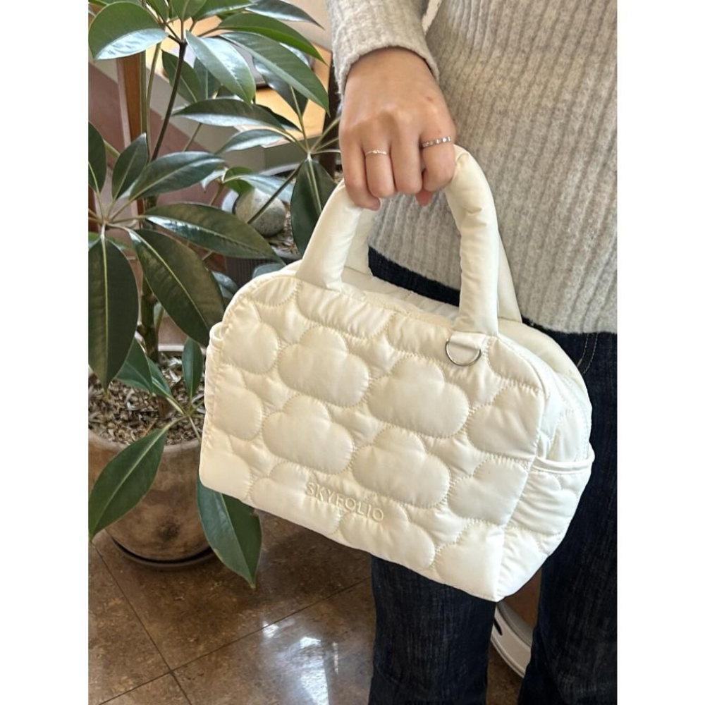 ʜᴀʀᴜᴅᴀɪʟʏ🌙 預購｜skyfolio CLOUD QUILTING BAG 雲朵絎縫手提包 輕柔手提袋 托特-細節圖3