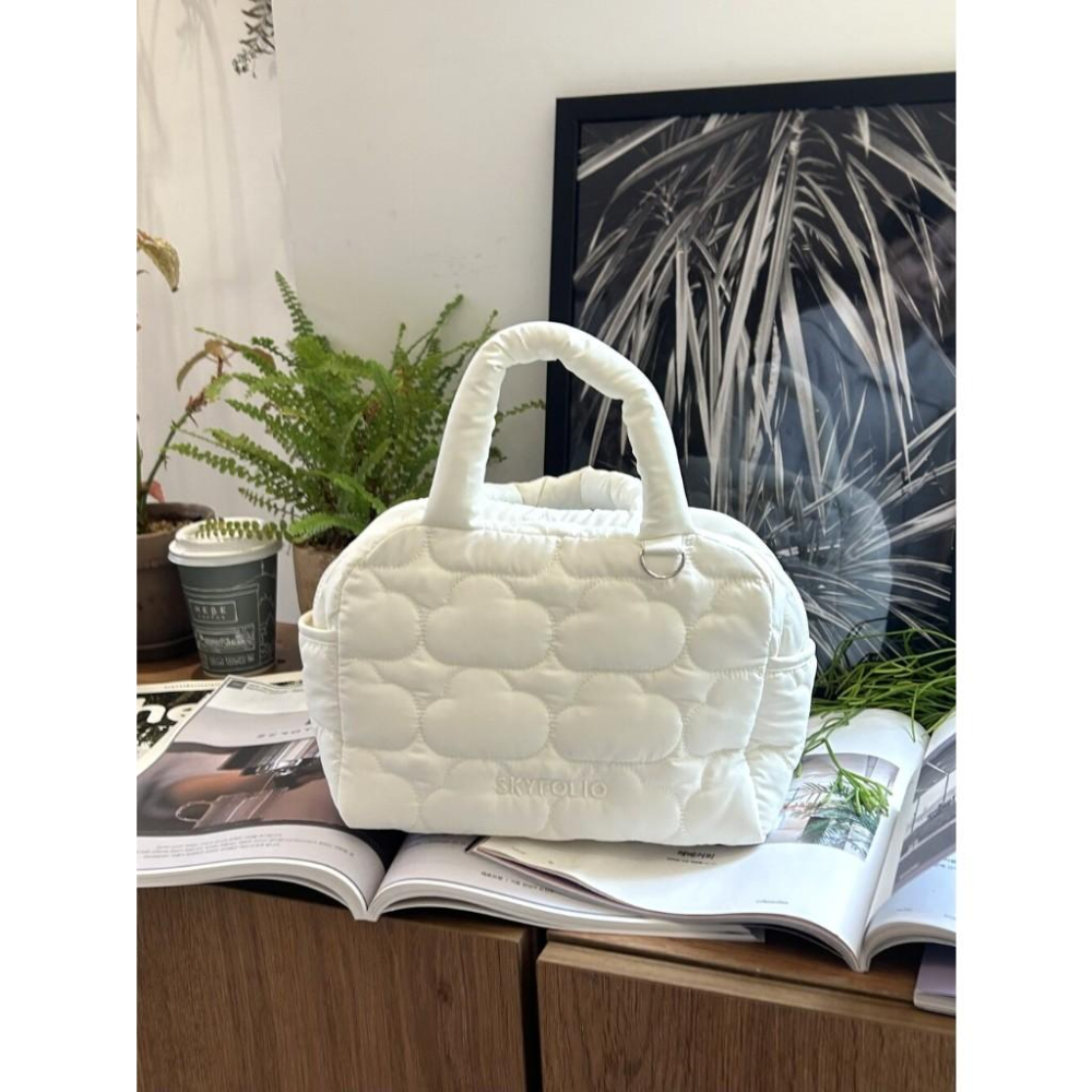 ʜᴀʀᴜᴅᴀɪʟʏ🌙 預購｜skyfolio CLOUD QUILTING BAG 雲朵絎縫手提包 輕柔手提袋 托特-細節圖5