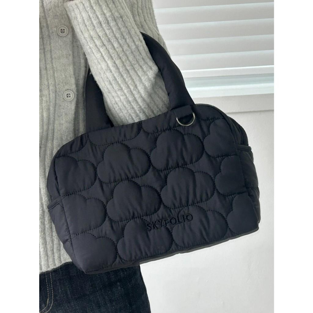 ʜᴀʀᴜᴅᴀɪʟʏ🌙 預購｜skyfolio CLOUD QUILTING BAG 雲朵絎縫手提包 輕柔手提袋 托特-細節圖6