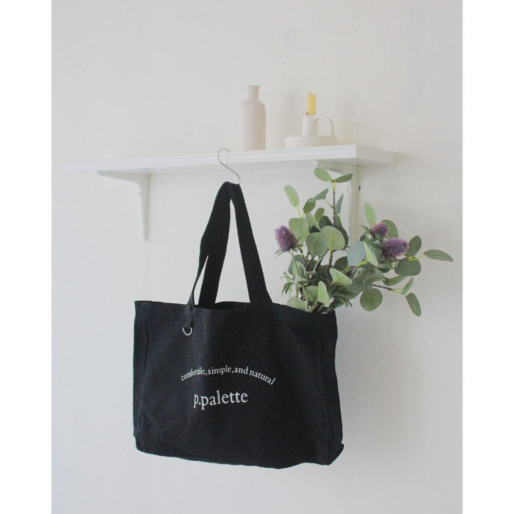 ʜᴀʀᴜᴅᴀɪʟʏ🌙  白色有貨｜p.palette 素面LOGO系列肩背包 側背包 外出包 環保背包 旅行包袋-細節圖4