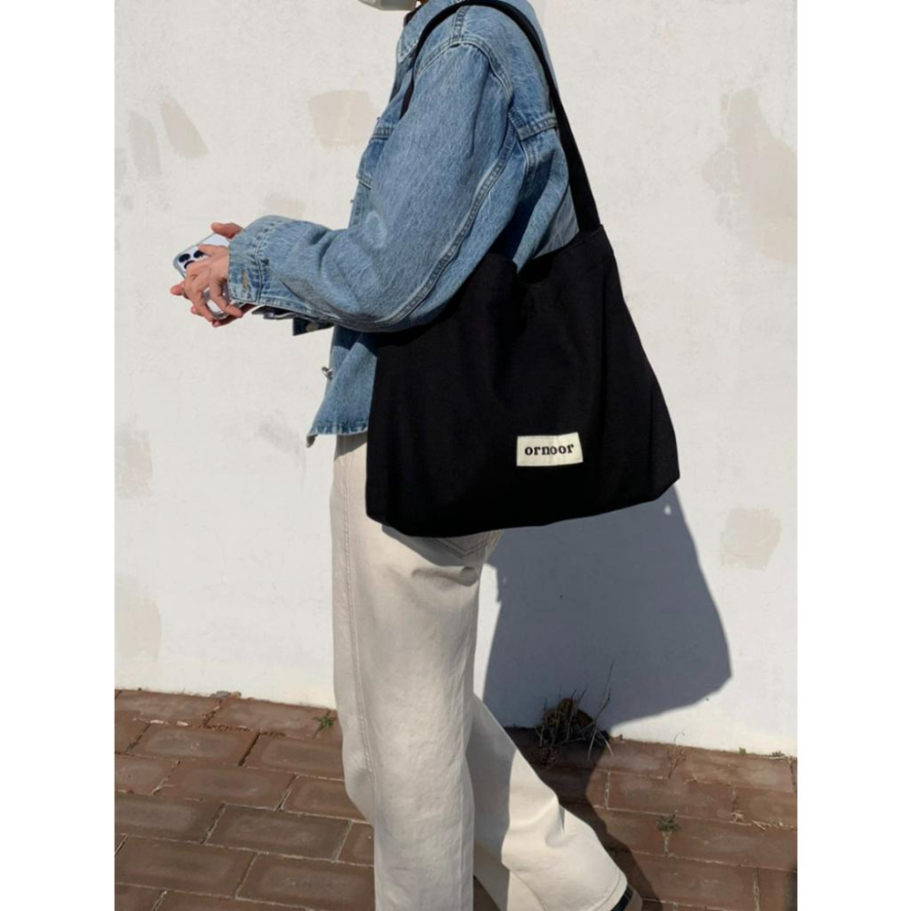 ʜᴀʀᴜᴅᴀɪʟʏ🌙 預購｜ornoor 素色LOGO棉麻肩背包 側背包 外出包 共兩款-細節圖5