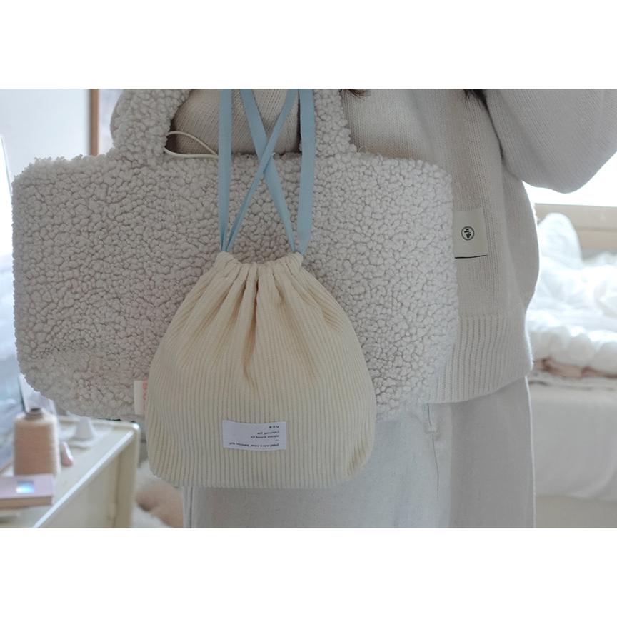 ʜᴀʀᴜᴅᴀɪʟʏ🌙  現貨｜UOE 素面燈心絨系列束口包 束口袋 收納包 旅行收納袋 共三款-細節圖4