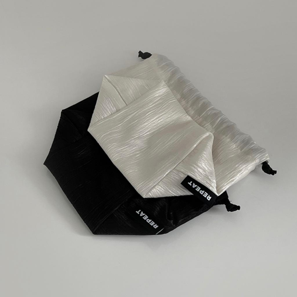 ʜᴀʀᴜᴅᴀɪʟʏ🌙 預購｜REPEAT 亮面皺皺布束口袋 束口收納包 隨身束口袋 小物收納袋 束口袋-細節圖8