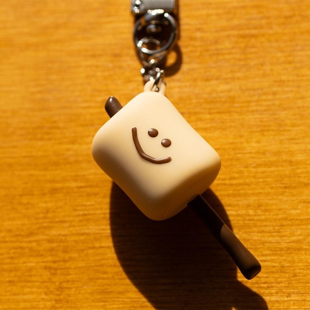 ʜᴀʀᴜᴅᴀɪʟʏ🌟 現貨｜DINOTAENG 烤焦棉花糖吊飾 造型吊飾 變色吊飾 造型鑰匙圈 照光變色吊飾-細節圖4