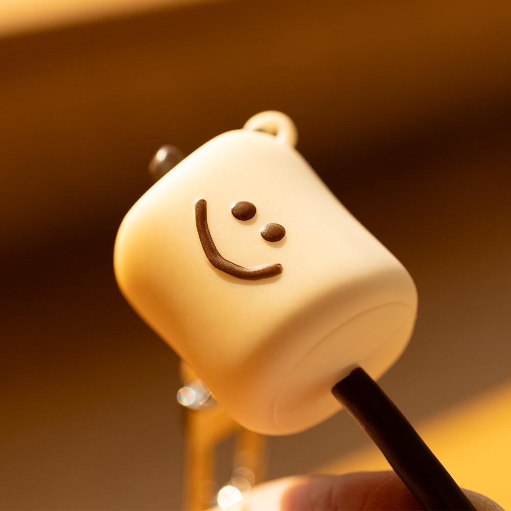 ʜᴀʀᴜᴅᴀɪʟʏ🌟 現貨｜DINOTAENG 烤焦棉花糖吊飾 造型吊飾 變色吊飾 造型鑰匙圈 照光變色吊飾-細節圖7