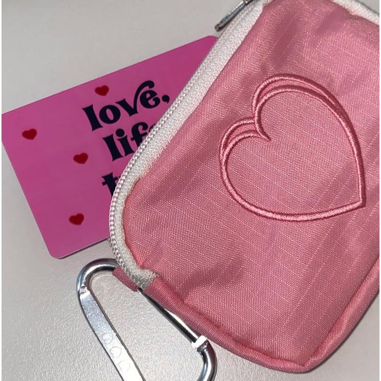 ʜᴀʀᴜᴅᴀɪʟʏ🌙 現貨｜MAZZZZY Signature Heart 愛心logo零錢包 布料卡片收納包 小物收納-細節圖4