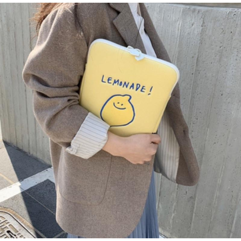 ʜᴀʀᴜᴅᴀɪʟʏ🌙  預購｜ secondmorning lemonade 檸檬電腦包 平板收納包 防撞包-細節圖8