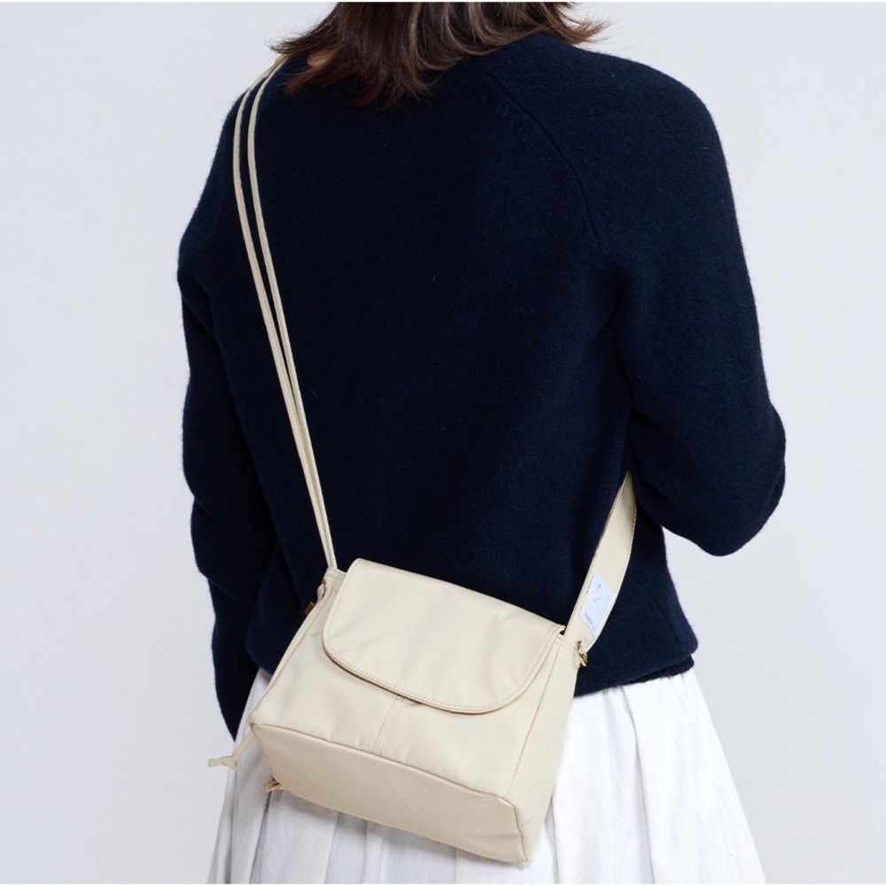 ʜᴀʀᴜᴅᴀɪʟʏ🌙  預購｜ithinkso TIDY MINI FLAP SHOULDER X CROSS肩背包-細節圖6