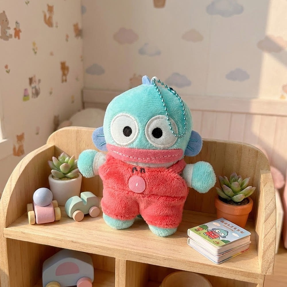 ʜᴀʀᴜᴅᴀɪʟʏ🌙  預購｜Sanrio Doll Keyring 三麗鷗 吊帶褲造型娃娃吊飾  吊帶褲娃娃鑰匙圈-規格圖7