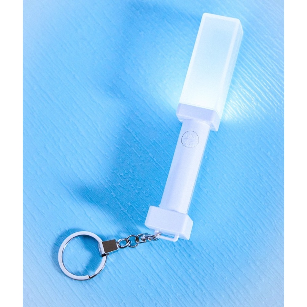 ʜᴀʀᴜᴅᴀɪʟʏ🌙  現貨｜TWS OFFICIAL LIGHT STICK KEYRING 應援手燈吊飾 小手燈-細節圖3