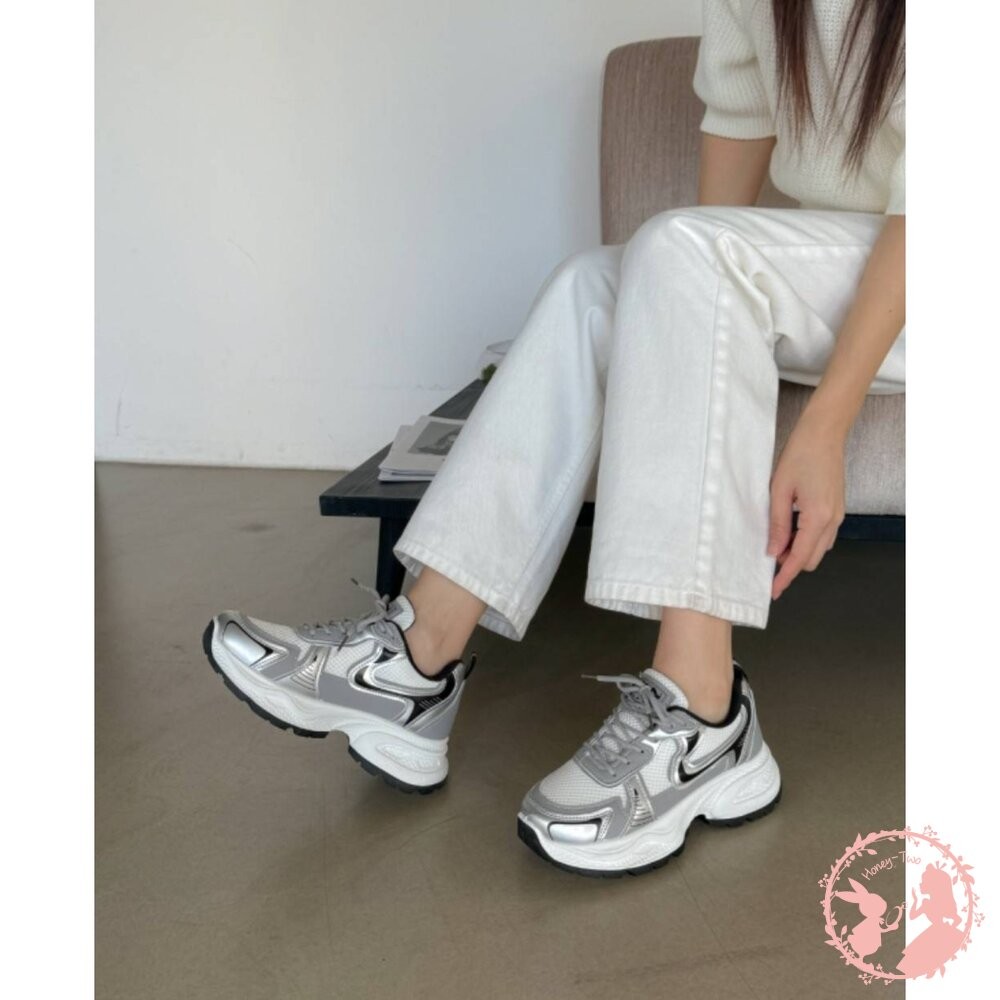 【零碼出清】韓國新款 百搭金屬鉚釘樂福鞋 23.5CM 黑色-細節圖7