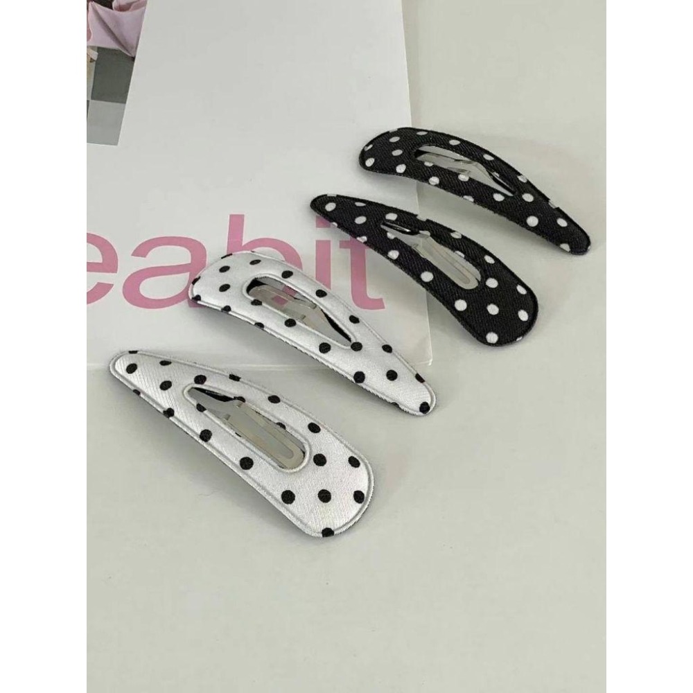 ✨️Korinana🇰🇷正韓東大門Earlobe｜現貨+預購｜波點髮夾 bb夾（白／黑）韓國流行髮飾 ins 溫柔歐膩-細節圖5