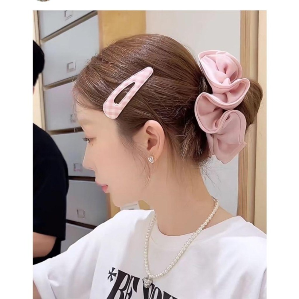 ✨️Korinana🇰🇷正韓東大門Earlobe｜現貨+預購｜格紋髮夾（4色）韓國流行髮飾代購 溫柔時尚歐膩-細節圖3