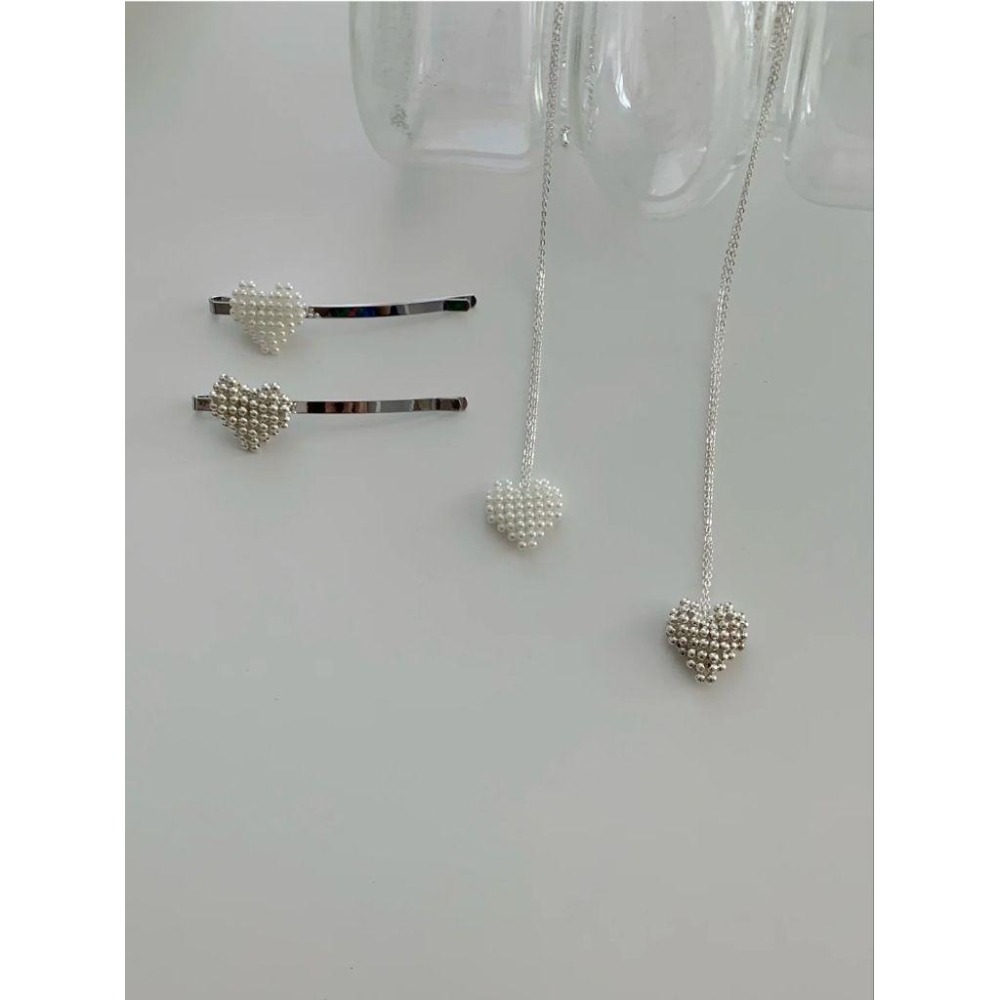 ✨️Korinana🇰🇷正韓東大門Earlobe｜現貨+預購｜韓系氣質珠珠愛心髮夾／項鍊（白／銀）韓國流行髮飾 ins-細節圖2