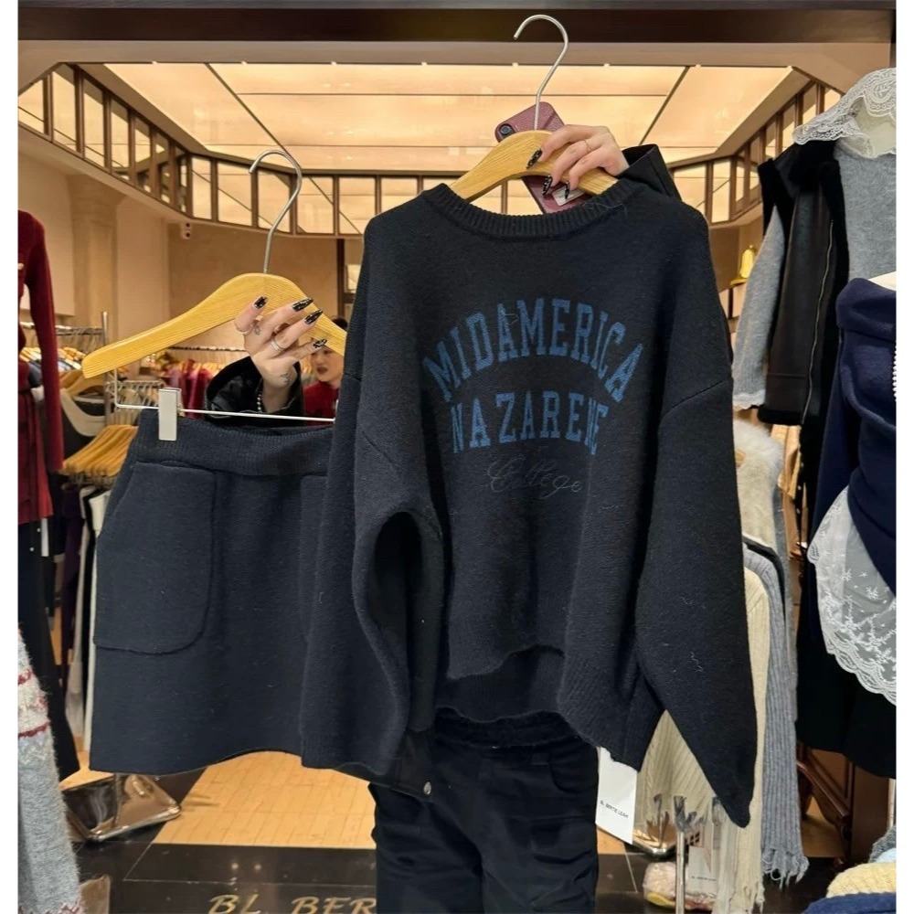 英字毛衣短裙套裝-細節圖7