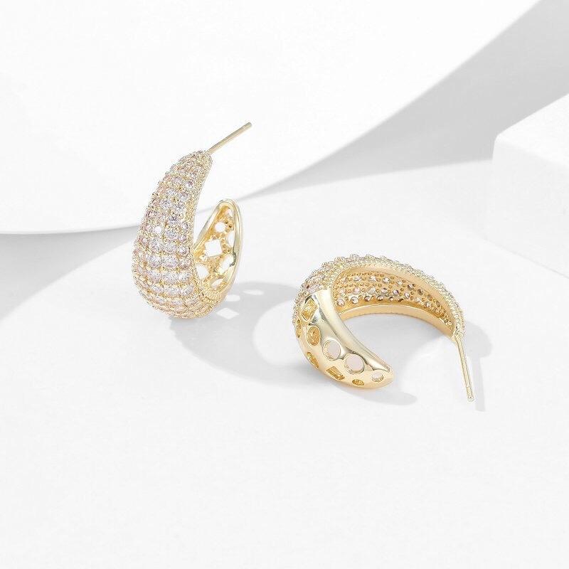 《真愛鍊Cherish》微鑲滿鋯石工藝 精緻工藝耳環 弧度造型立體精緻 耳針S925銀耳針韓版耳環-細節圖6