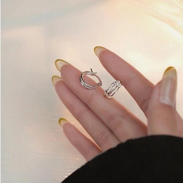 《真愛鍊Cherish 》S925通體純銀耳環耳扣耳圈  雙層圈圈造形時尚流行又特別  銀樓銀飾-細節圖3