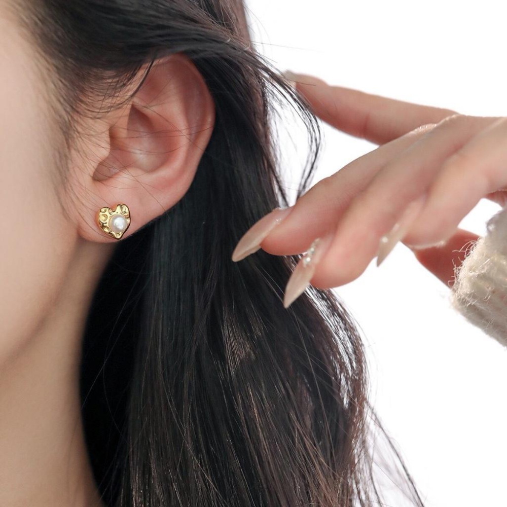 《真愛鍊Cherish 》S925通體純銀耳環 愛心樣式鑲嵌貝珠鋯石獨特設計 精緻時尚 優雅銀飾銀樓-細節圖6