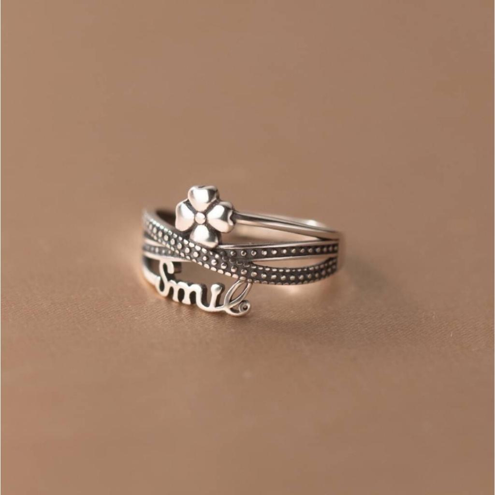 《真愛鍊Cherish 》S925通體純銀戒指 花朵造型微笑Smile  泰銀色戒指 特色十足-細節圖2