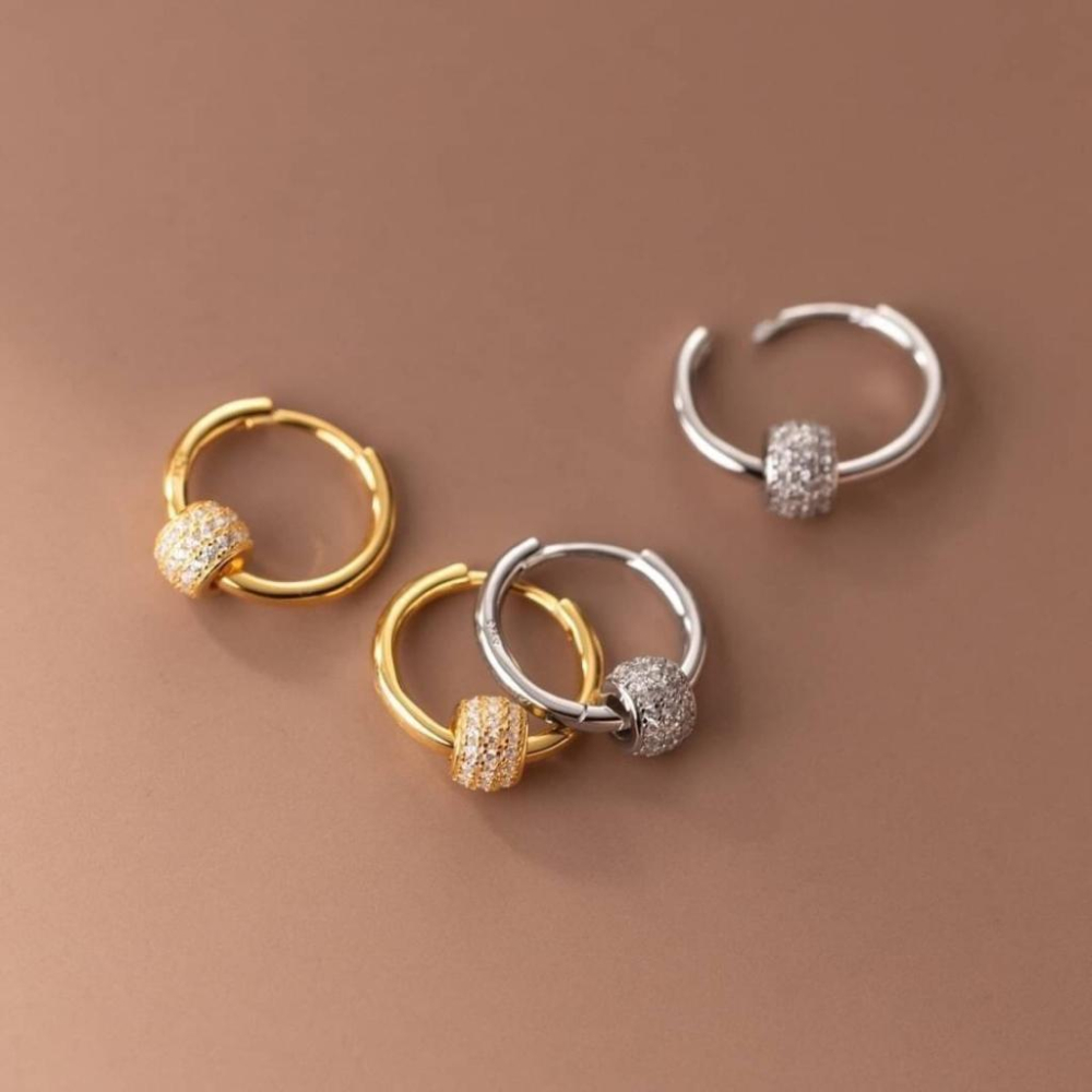 《真愛鍊Cherish 》S925通體純銀耳環 耳扣造型圓輪型垂吊樣式 時尚 造型 流行魅力 教主甜心鑽圈耳環 耳扣耳環-細節圖3