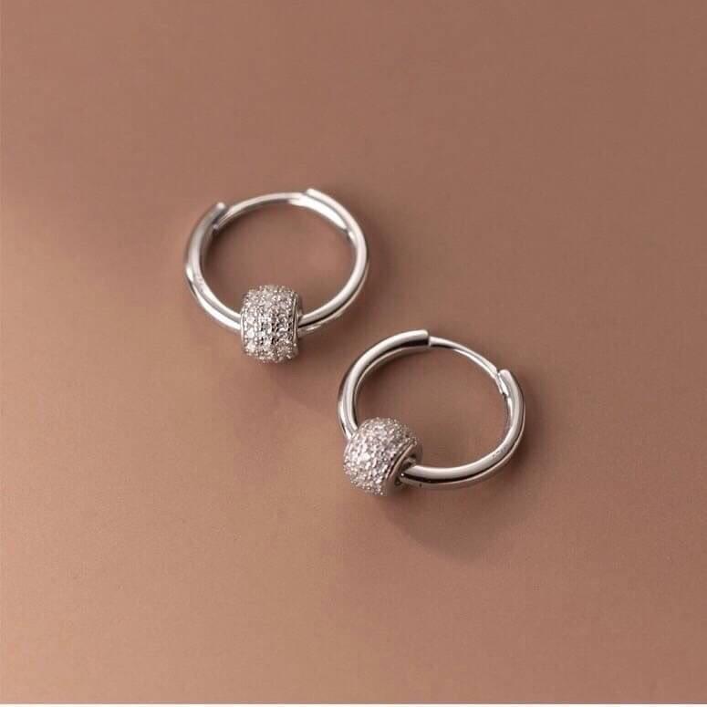 《真愛鍊Cherish 》S925通體純銀耳環 耳扣造型圓輪型垂吊樣式 時尚 造型 流行魅力 教主甜心鑽圈耳環 耳扣耳環-細節圖4