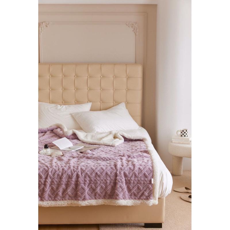 ｜𝕎𝕚𝕟𝕟𝕚𝕖溫妮｜台灣出貨 塔芙蓉羊羔毛毯子 冬季保暖毯 雙人毛毯 雙人加大毛毯-細節圖4