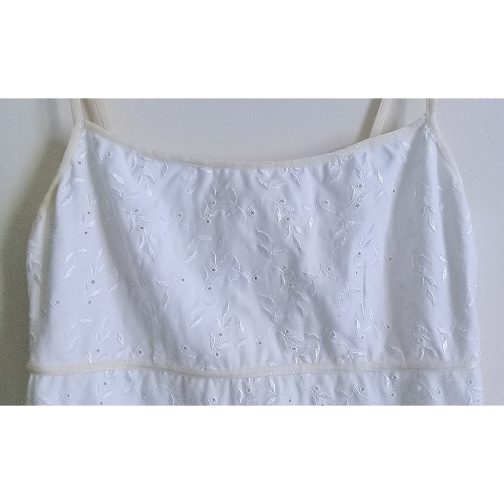 女性 內搭 白色 純棉 繡花小可愛連身裙-細節圖3