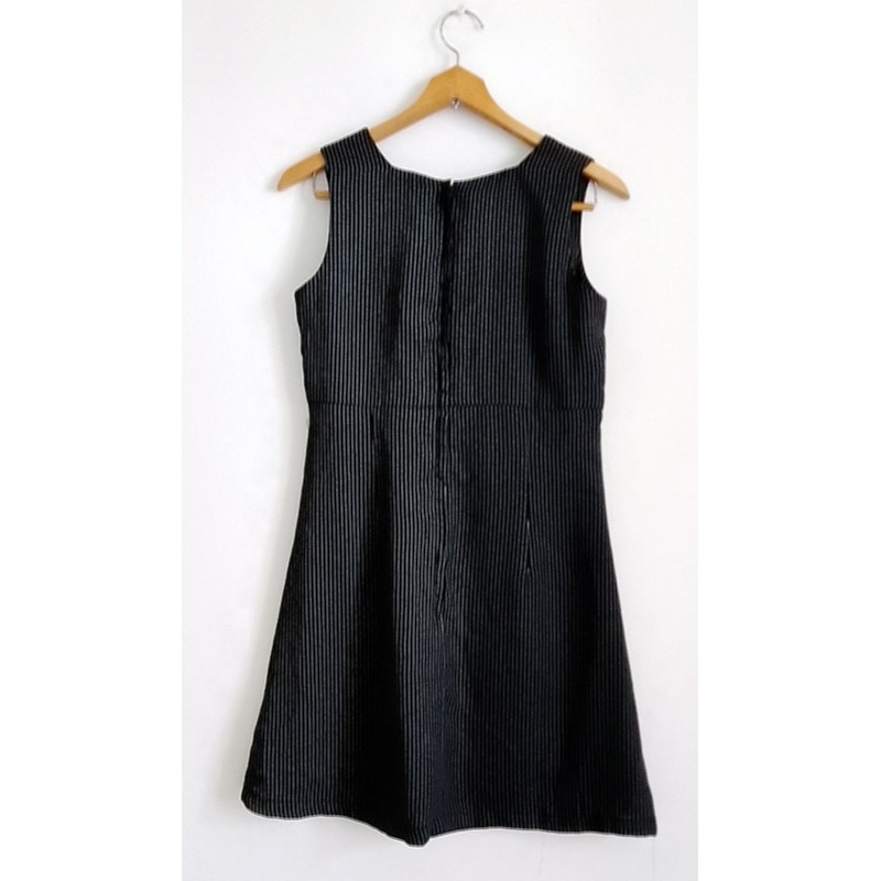 黑色條紋 連身裙洋裝-細節圖2