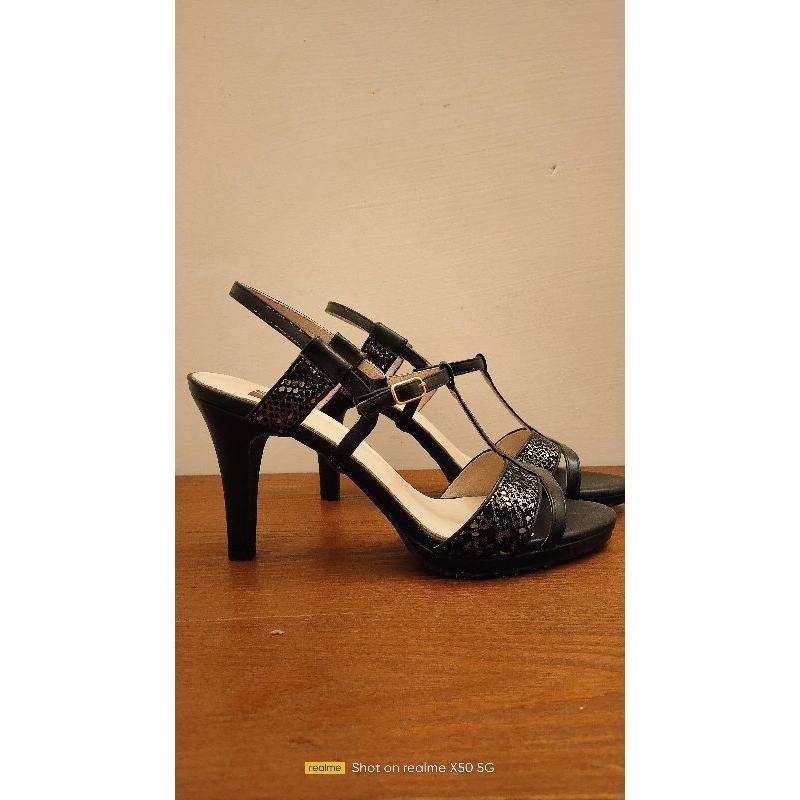 aso/effic牛皮高跟涼鞋9成新-細節圖2