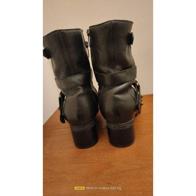 As小牛皮短靴好穿/不退流行/顯瘦/搭配性高~-細節圖2