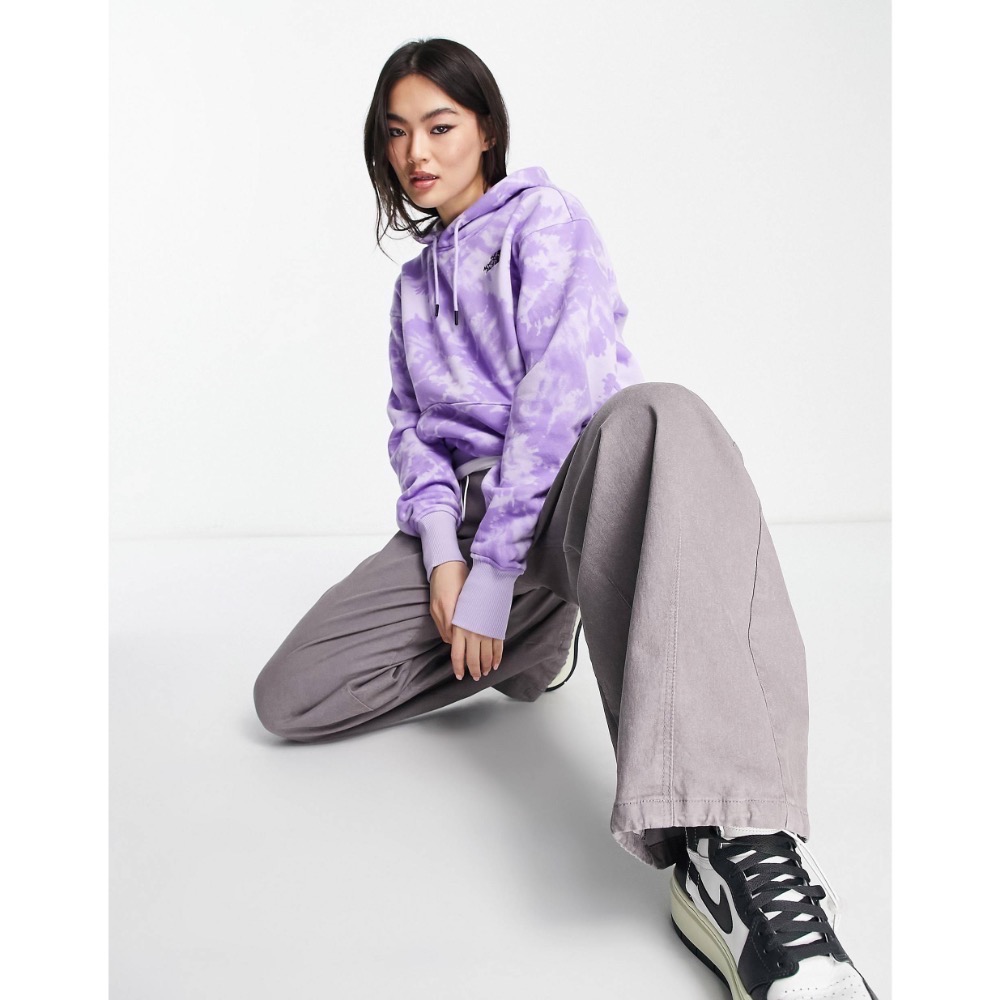 /海外限定款式/ M號 The North Face 女生渲染紮染丁香紫 帽Tee-細節圖4