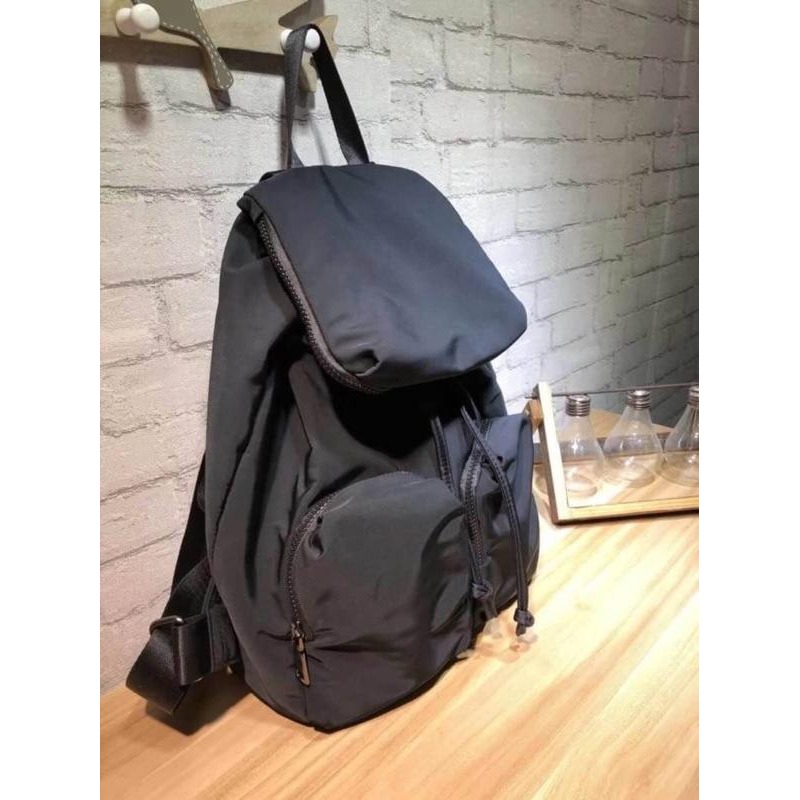 韓國🇰🇷空運《🔥現貨♦️免運‼️》 尼龍雙口袋翻蓋後背包~縮口後背包～媽媽包～迷彩後背包～輕量後背包～旅行後背包-細節圖2