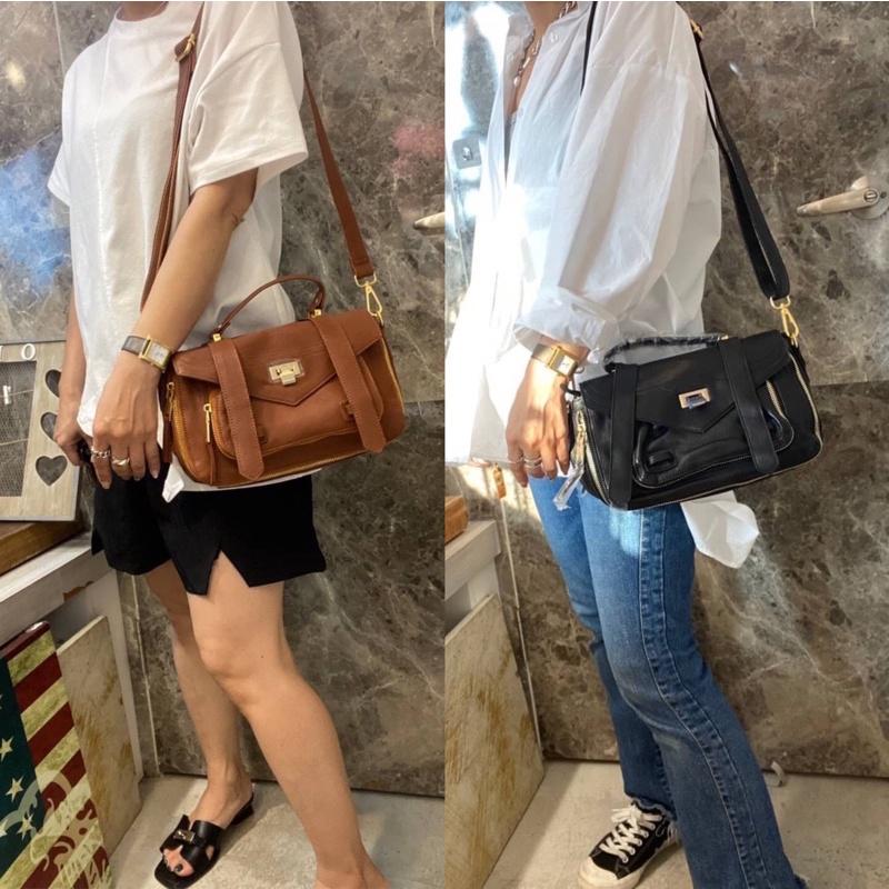 韓國🇰🇷空運～《🔥現貨♦免運‼️》💜韓國羊皮質感醫生包～🔥質感爆發款～羊皮斜背包～羊皮翻蓋斜背包～雜誌款💜好評包款👍-細節圖4