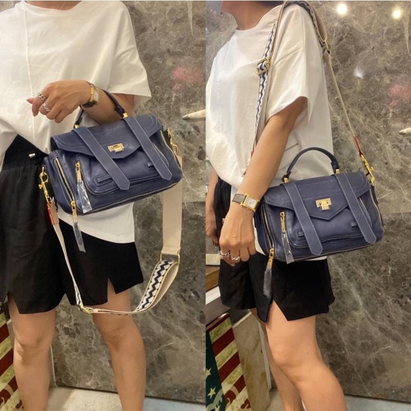 韓國🇰🇷空運～《🔥現貨♦免運‼️》💜韓國羊皮質感醫生包～🔥質感爆發款～羊皮斜背包～羊皮翻蓋斜背包～雜誌款💜好評包款👍-細節圖7