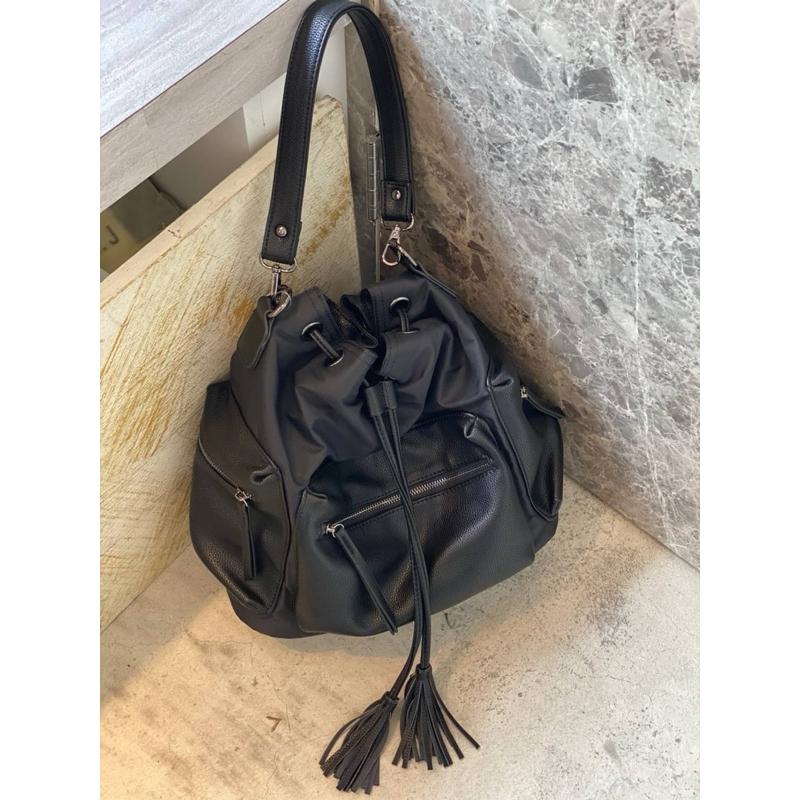 韓國🇰🇷空運～🔥現貨～💜韓國尼龍三用包～🔥好評回歸‼️質感尼龍肩背、斜背縮口水桶包‼️～尼龍斜背包～水桶包～後背包-細節圖2