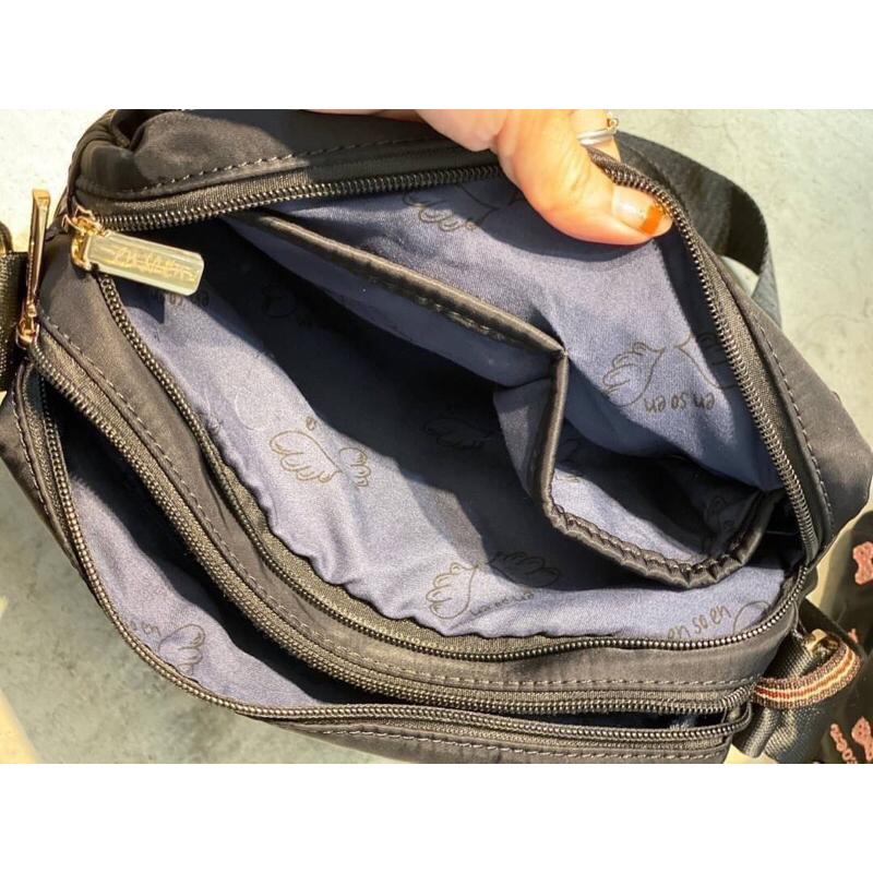 韓國🇰🇷空運～🔥現貨～💜韓國尼龍斜背包～🔥ensoen尼龍多格層斜背包‼️～旅行包～尼龍-細節圖6