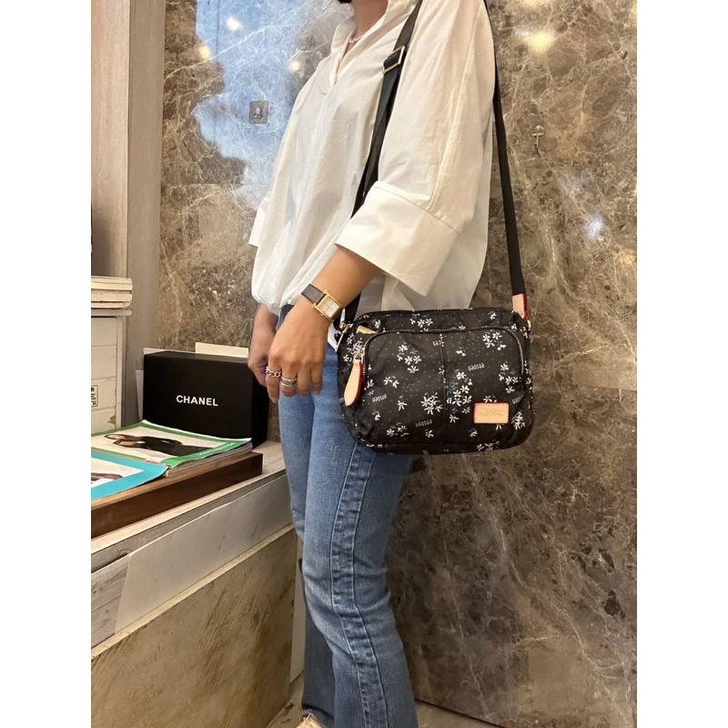 韓國🇰🇷空運～🔥現貨～💜韓國尼龍斜背包～🔥ensoen尼龍多格層斜背包‼️～旅行包～尼龍-細節圖8