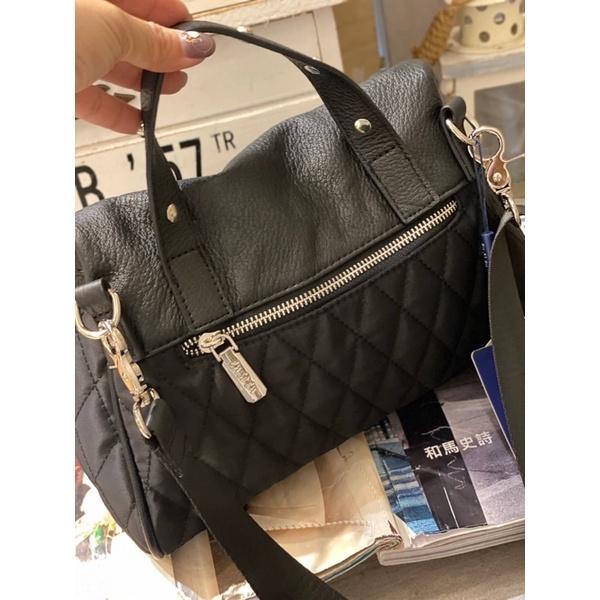 韓國🇰🇷空運～🔥現貨～💜韓國尼龍斜背包～🔥好評追加款‼️尼龍菱格紋斜胸包～旅行包～斜背包-細節圖5