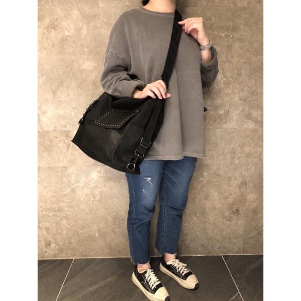 韓國🇰🇷空運～💜韓國尼龍後背包～🔥尼龍卯釘造型三用包‼️肩背、斜背、後背包～旅行包～媽媽包-細節圖3